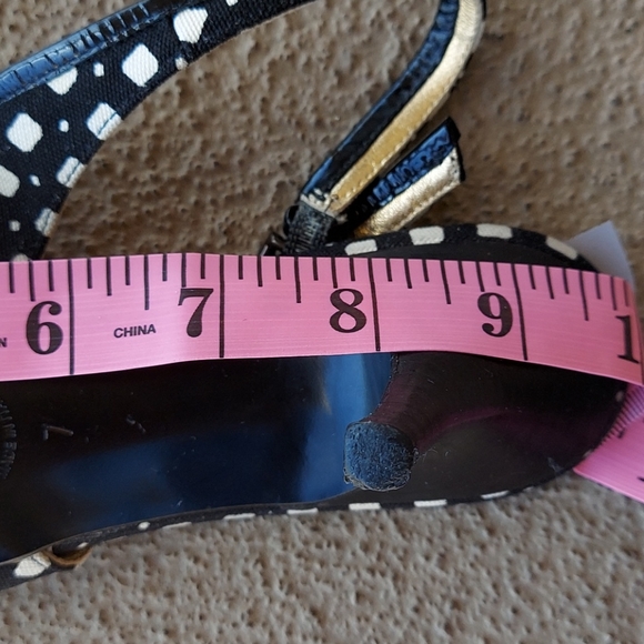 J.CREW SIZE 7 2.5," HEEL GENUINE LEATHER. OPEN TOE - Picture 11 of 13